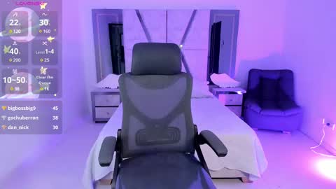 Emy Silver online show from 02-19-25, 06:32