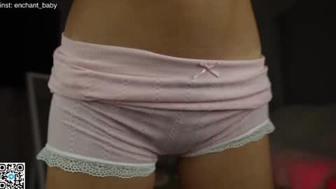 Snapshot of enchant_baby_ chatting on 02-07-25, 09:58 My name is Eva online show from 02-07-25, 09:58