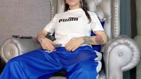 EnchantressQueen online show from 10-19-25, 03:56