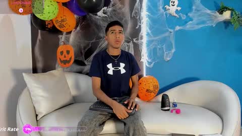 Ender online show from 10-25-25, 02:02