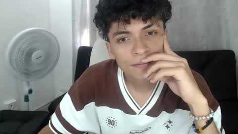 Bunny  online show from 01-11-26, 04:56