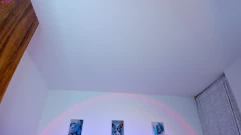 juliana  online show from 01-07-25, 05:12