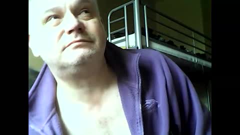 englishguysurrey online show from 12-03-24, 10:50