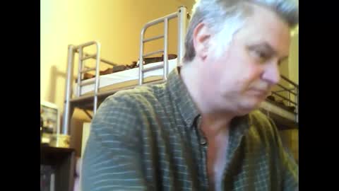 englishguysurrey online show from 01-12-25, 03:36