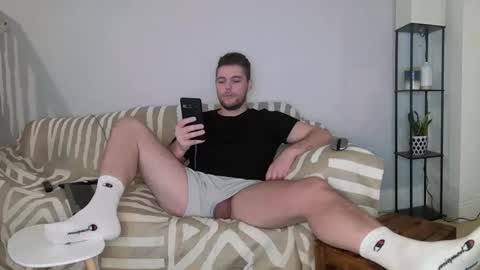 Englishladxxx online show from 02-02-25, 12:19