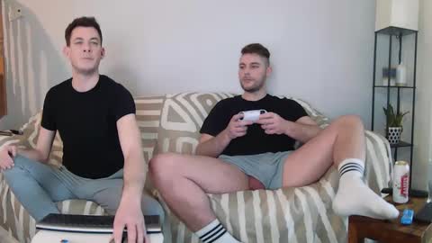 Englishladxxx online show from 02-28-25, 03:59