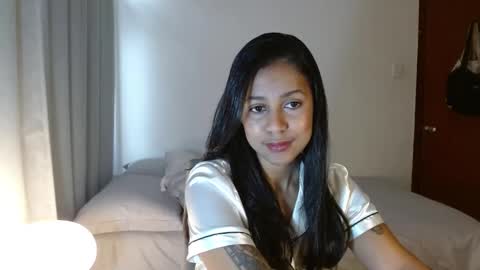 Snapshot of enithsun chatting on 12-04-24, 04:49 enithsun online show from 12-04-24, 04:49