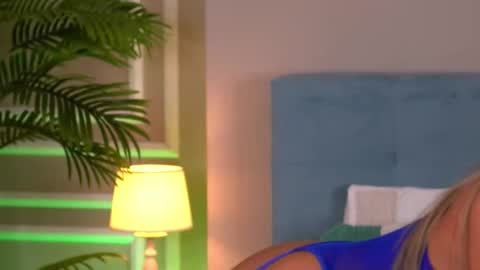 Emma online show from 11-16-25, 04:29