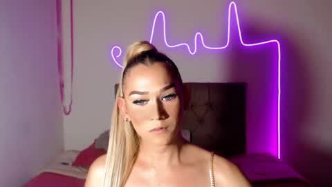 Snapshot of enma_gill chatting on 12-06-24, 01:07 Enma Rojas online show from 12-06-24, 01:07