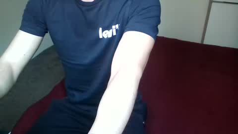 Snapshot of enoch98 chatting on 02-26-25, 12:36 enoch98 online show from 02-26-25, 12:36