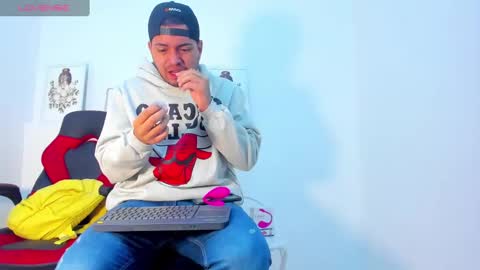 enrique online show from 01-27-25, 12:48