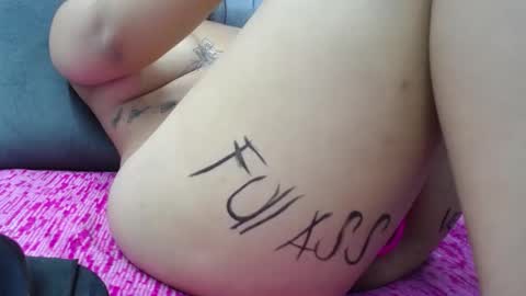 Snapshot of eny_dirty chatting on 02-06-25, 04:14 Enny Dirty online show from 02-06-25, 04:14