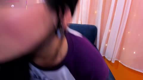 Snapshot of enyel_valmina chatting on 03-05-25, 11:05 Enyel online show from 03-05-25, 11:05