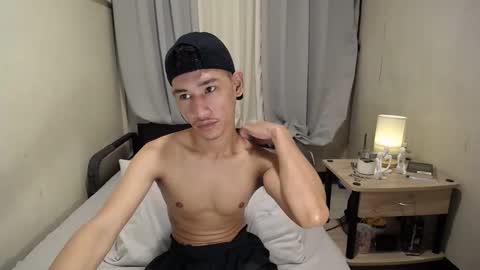 enzo online show from 11-21-25, 02:32