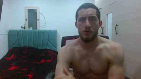 enzo_savage online show from 10-22-25, 06:29