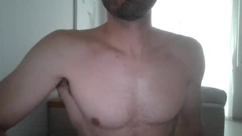 Snapshot of enzoleozi1991 chatting on 01-01-25, 05:11 enzoleozi1991 online show from 01-01-25, 05:11