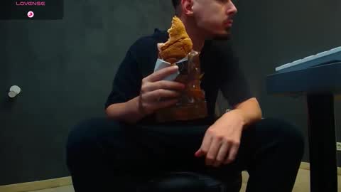 EnzoRace online show from 09-14-25, 04:44