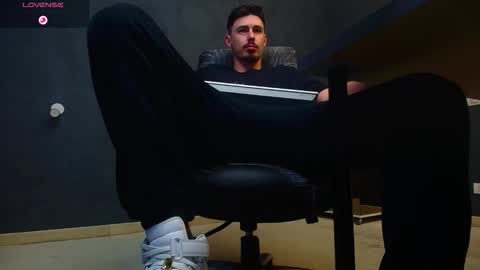 EnzoRace online show from 10-02-25, 05:36