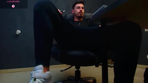 EnzoRace online show from 10-07-25, 04:53