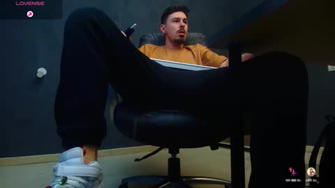 EnzoRace online show from 10-09-25, 05:27