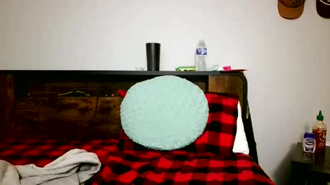 Snapshot of eofficiall chatting on 12-28-24, 10:47 Eve online show from 12-28-24, 10:47