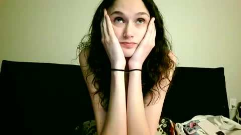 Snapshot of eofficiall chatting on 02-13-25, 12:54 Eve online show from 02-13-25, 12:54