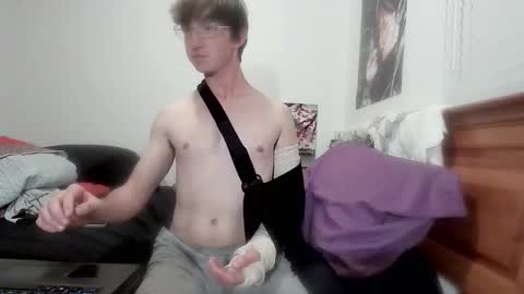 Snapshot of epicdstone chatting on 01-12-26, 12:38 EpicDStone online show from 01-12-26, 12:38