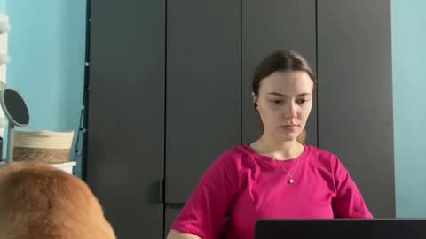 Snapshot of eracloke chatting on 02-13-26, 02:07 Lily online show from 02-13-26, 02:07