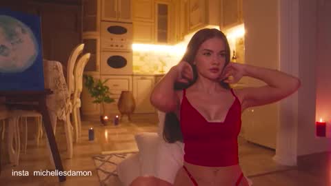 Ana Marie online show from 11-06-25, 10:21