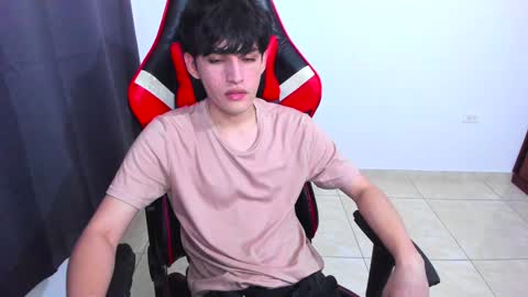 eren_tatakae online show from 01-12-25, 12:49