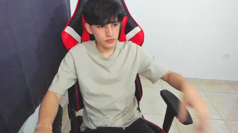 eren_tatakae online show from 02-03-25, 09:18