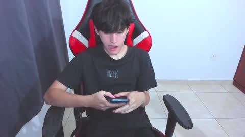 eren_tatakae online show from 09-25-25, 12:25