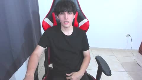 eren_tatakae online show from 10-10-25, 02:32