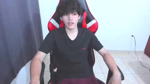 eren_tatakae online show from 10-11-25, 02:44