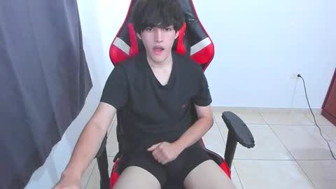 eren_tatakae online show from 10-25-25, 07:19