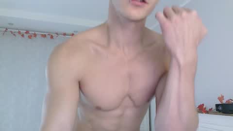 Eric Crush online show from 11-10-25, 03:49