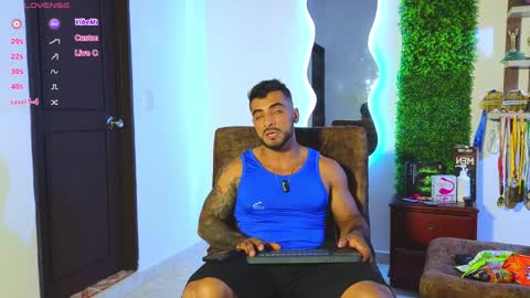 Snapshot of eric_harrison1 chatting on 01-09-25, 01:50 Brayan online show from 01-09-25, 01:50