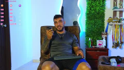 Snapshot of eric_harrison1 chatting on 01-10-25, 02:35 Brayan online show from 01-10-25, 02:35