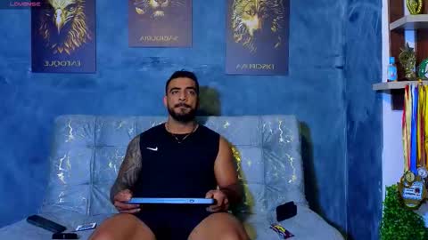 Snapshot of eric_harrison1 chatting on 09-21-25, 10:33 Brayan online show from 09-21-25, 10:33