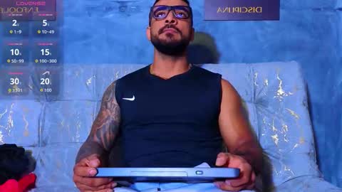 Snapshot of eric_harrison1 chatting on 10-05-25, 01:26 Brayan online show from 10-05-25, 01:26
