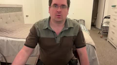 eric heim online show from 11-14-25, 01:15