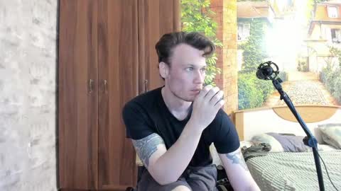 Eric online show from 09-23-25, 05:43