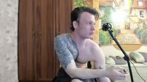 Eric online show from 09-29-25, 03:22