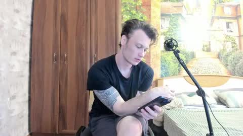 Eric online show from 10-03-25, 07:05