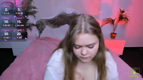 erica_love_ online show from 09-10-25, 06:46