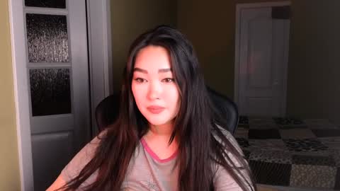 Snapshot of erica_wayne chatting on 01-29-25, 04:19 Erica Wayne online show from 01-29-25, 04:19