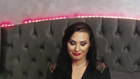 Snapshot of ericarosse chatting on 02-08-25, 10:51 Erica online show from 02-08-25, 10:51