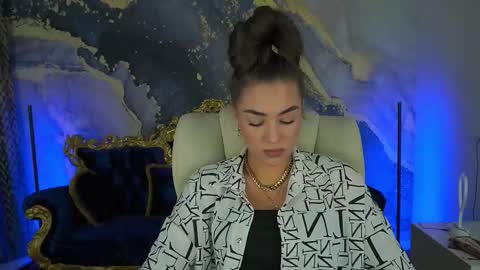 Erica online show from 09-21-25, 06:15