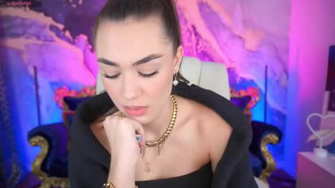 Erica online show from 11-08-25, 02:06