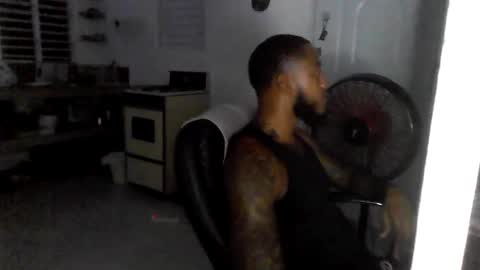 Eric Buck online show from 03-05-25, 12:49